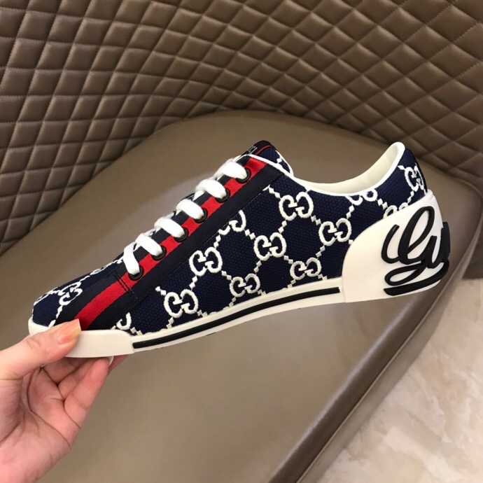 2G Retro Low Top Casual Shoes 01