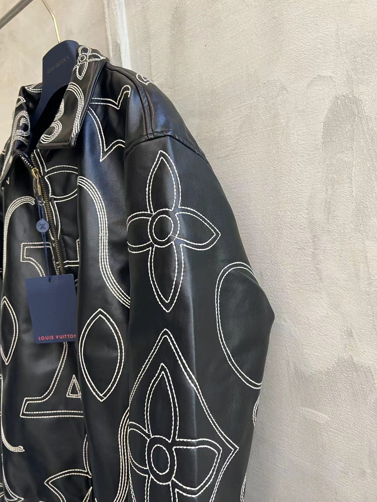 VV Fall/Winter 24 bomber jacket 1824092902