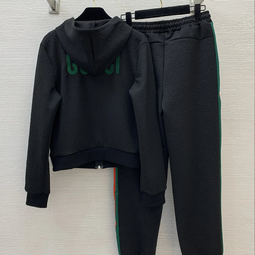 New spring collection of fashionable casual sportswear sets 1426020213