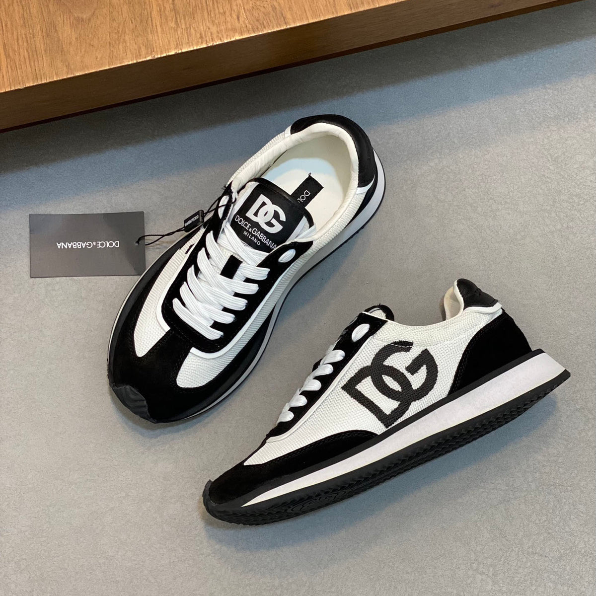 D&G New cowhide lining TPR elastic outsole sneakers XC24092813