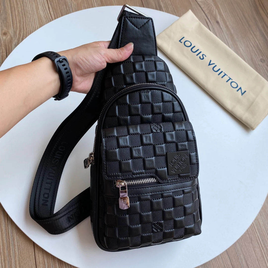 High end chest bag 1024101027