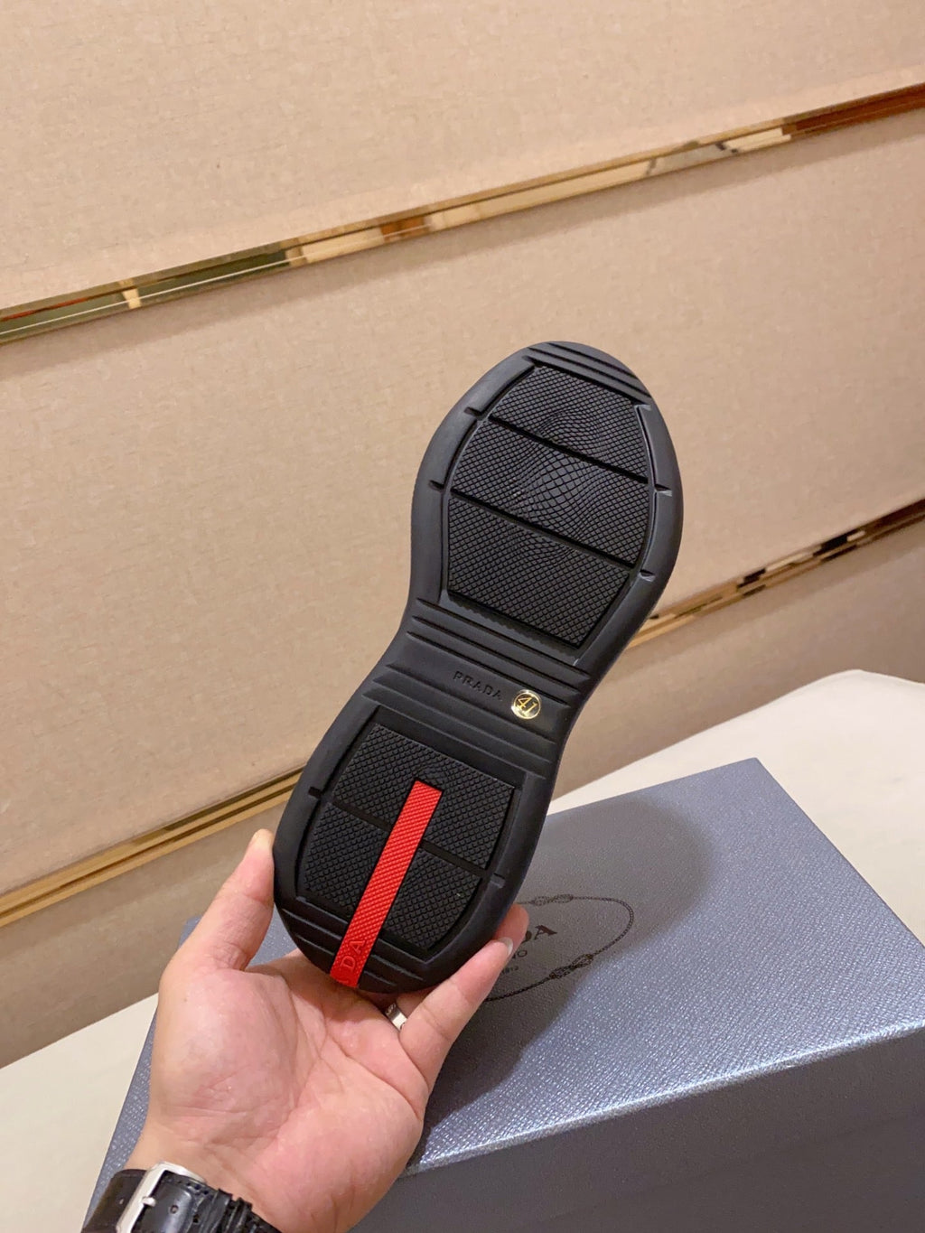 PR sneakers 1825030605