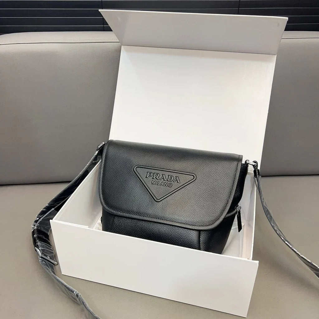 New fashion men's versatile crossbody bag 1024011013