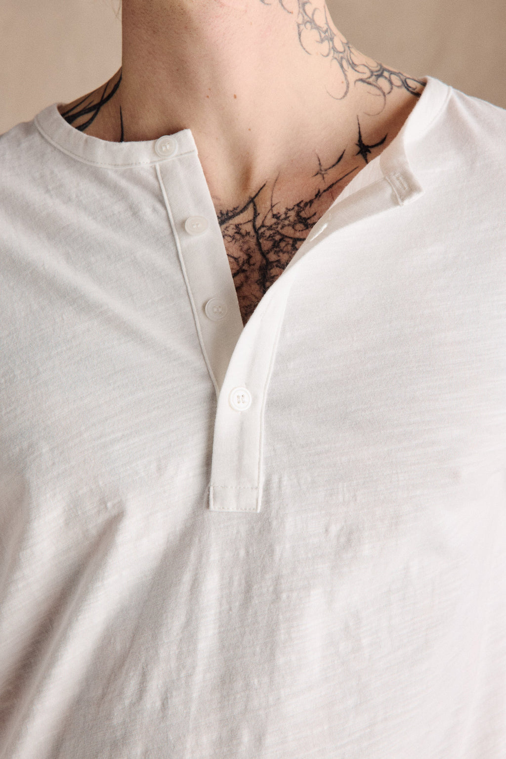 Riviera Slub Henley | White