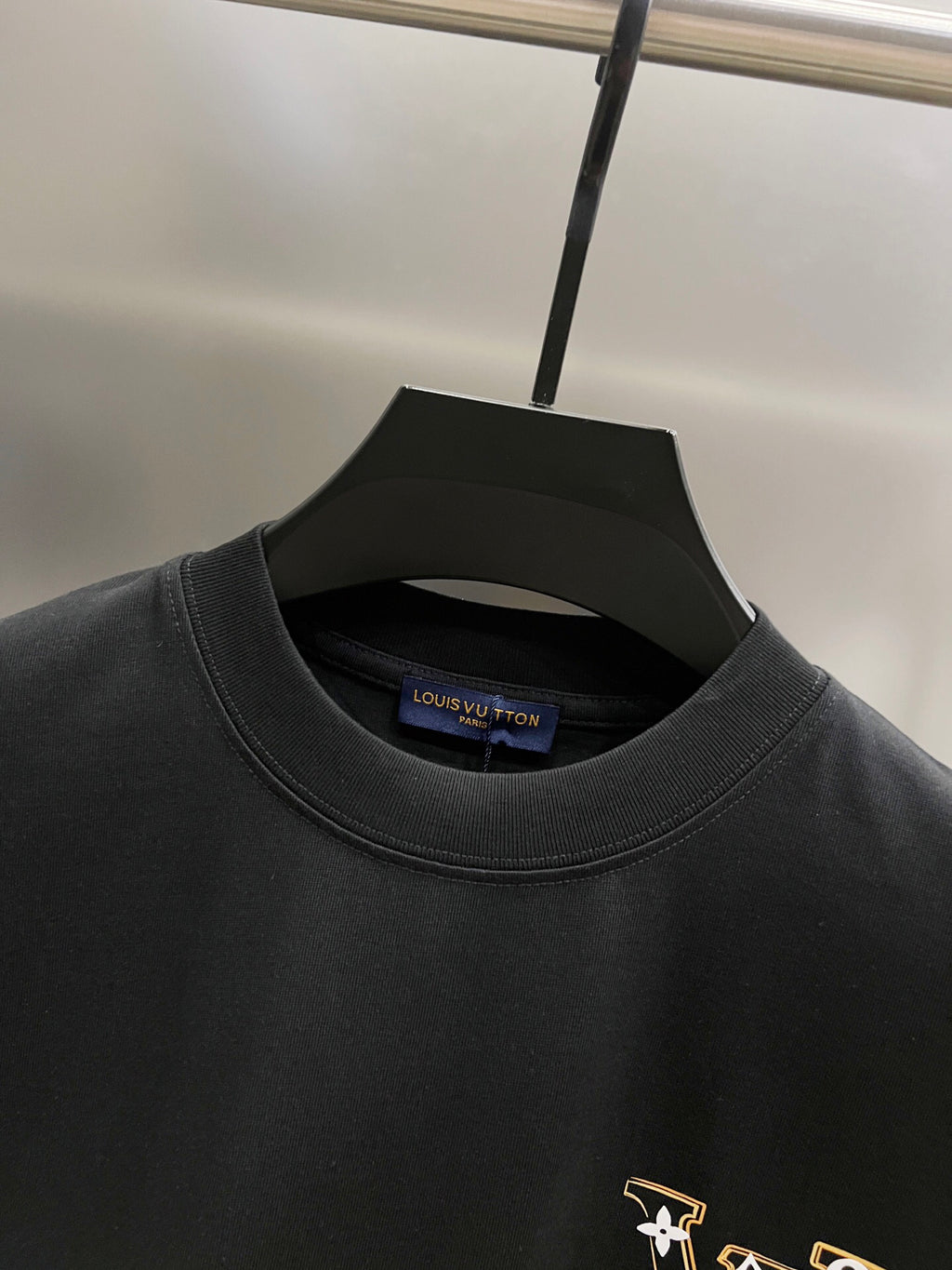 VV T-shirt 26041401