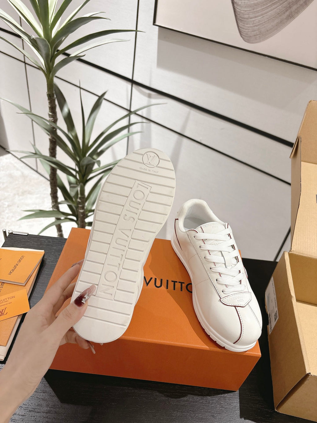 VV Sneaker 1825060605