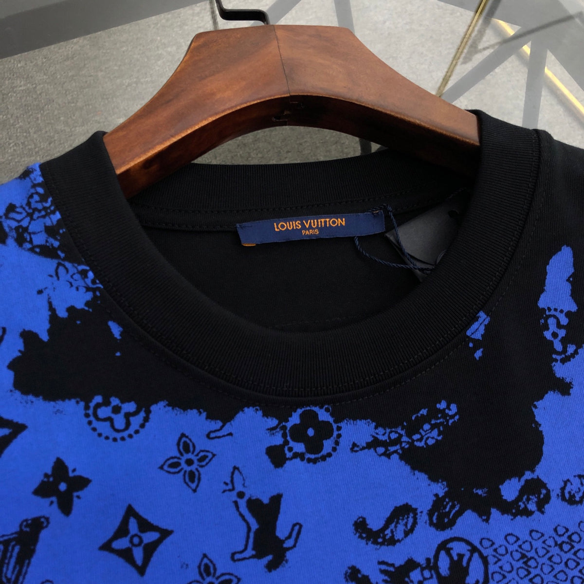 VV T-shirt 1826060501