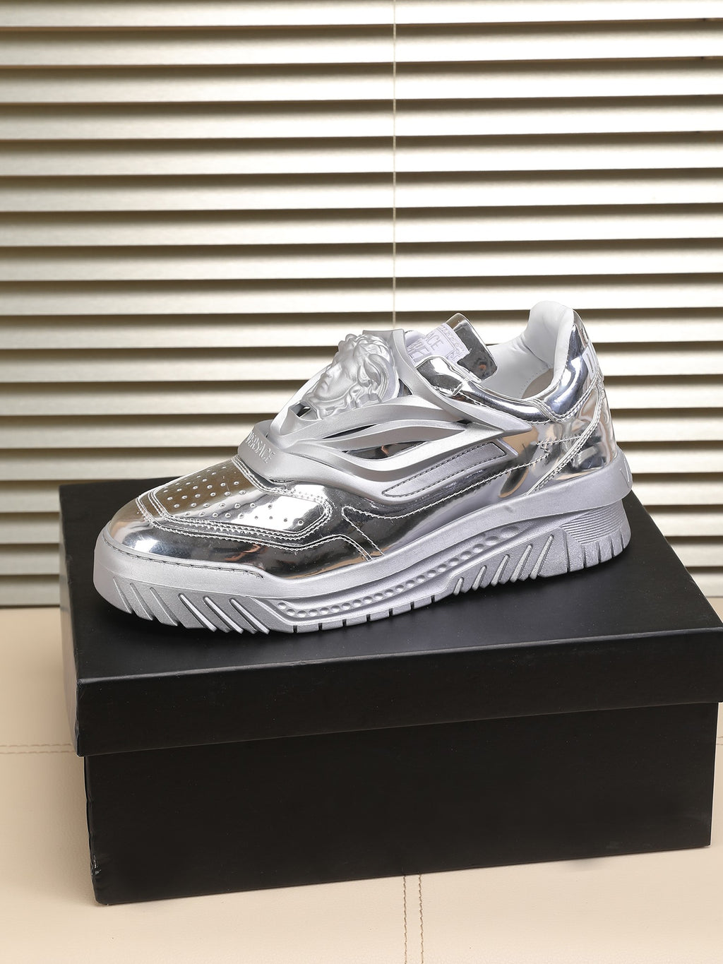 VS Sneakers 1825061911