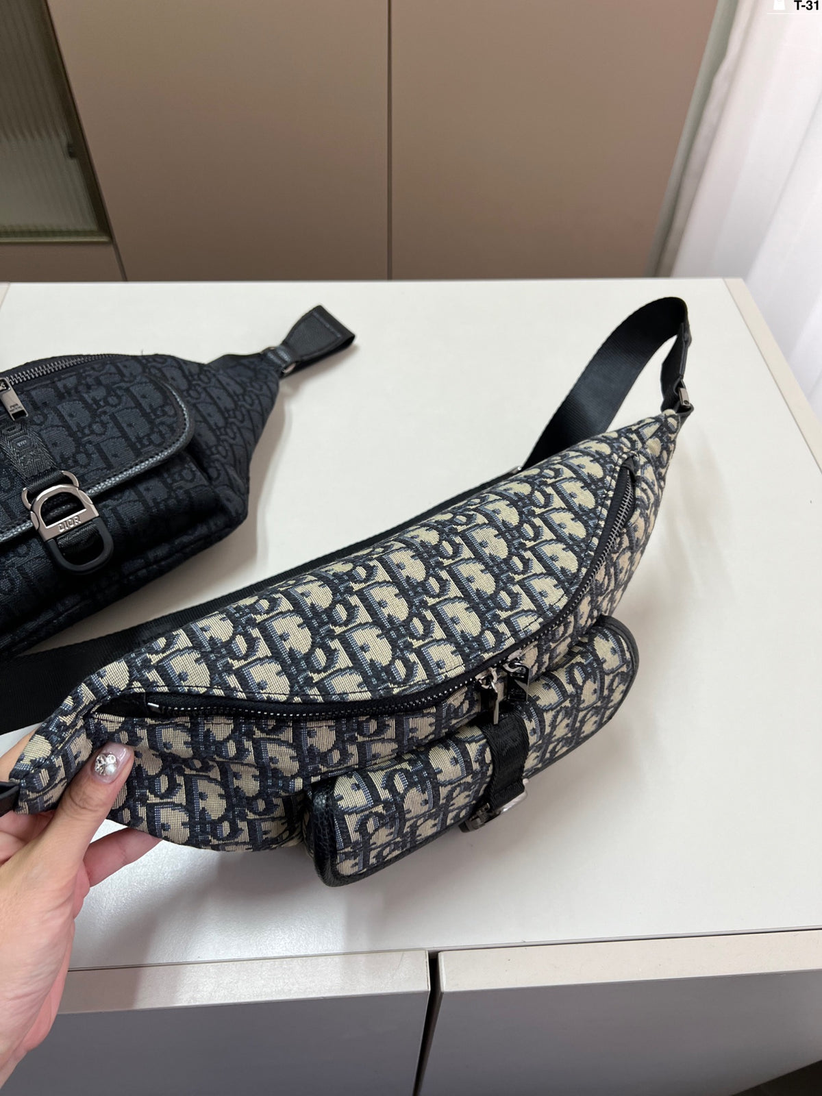 Oblique jacquard DD embroidery knitted waist bag chest bag 1825052323