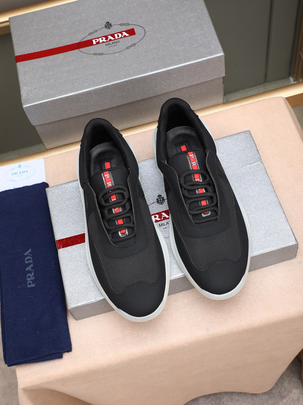 PR sneakers 1826051403