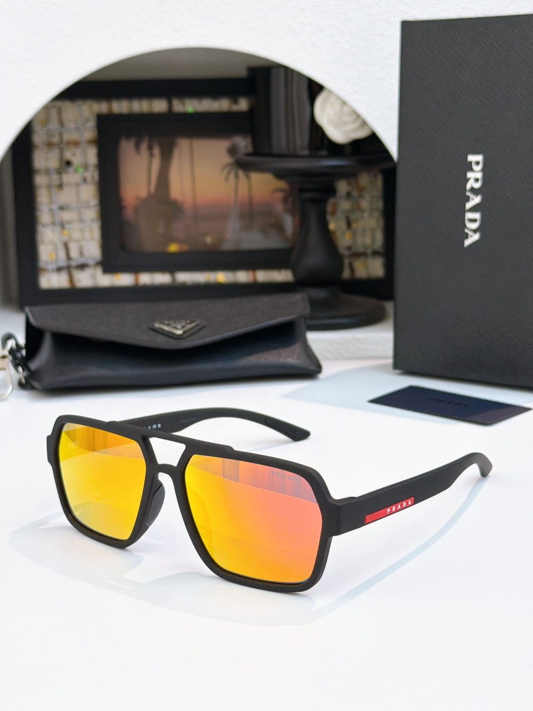 PR Sunglasses 1826060107