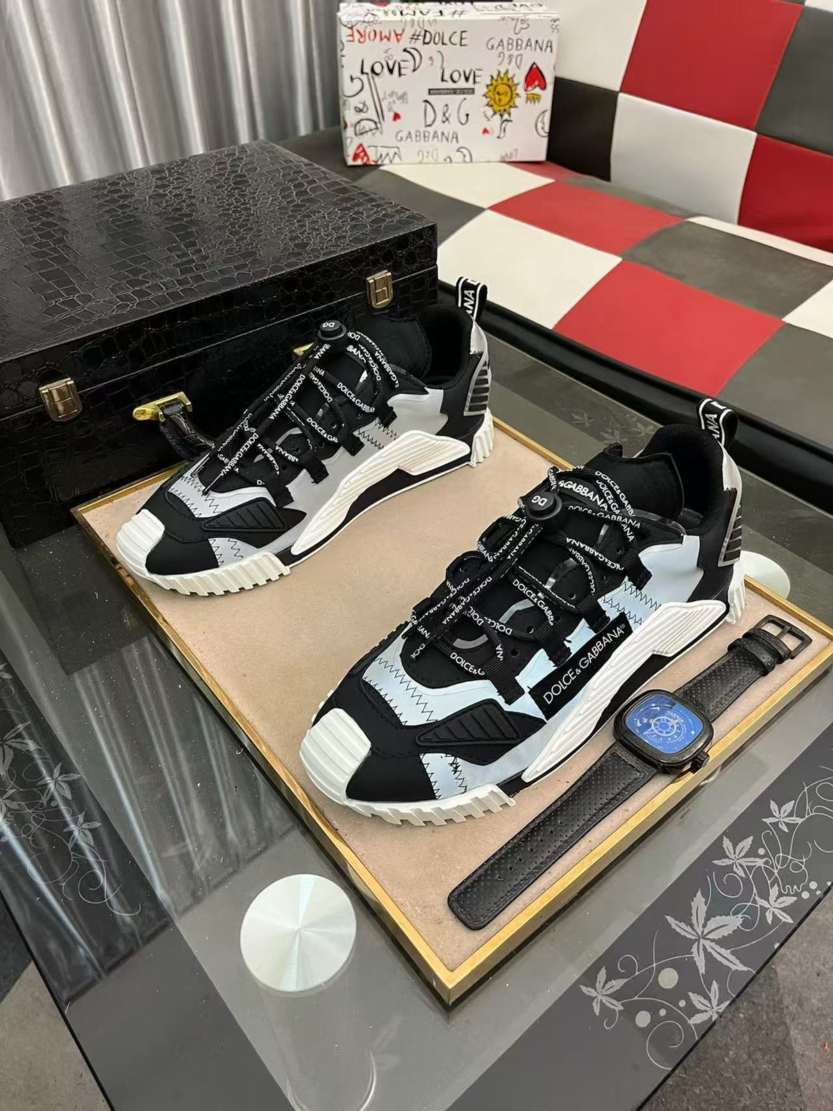 DG sneakers 1825032004