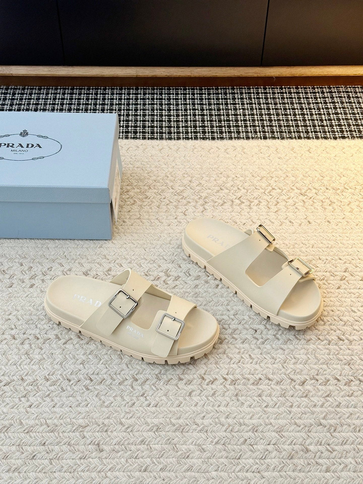 PR Rubber slides 1826062205