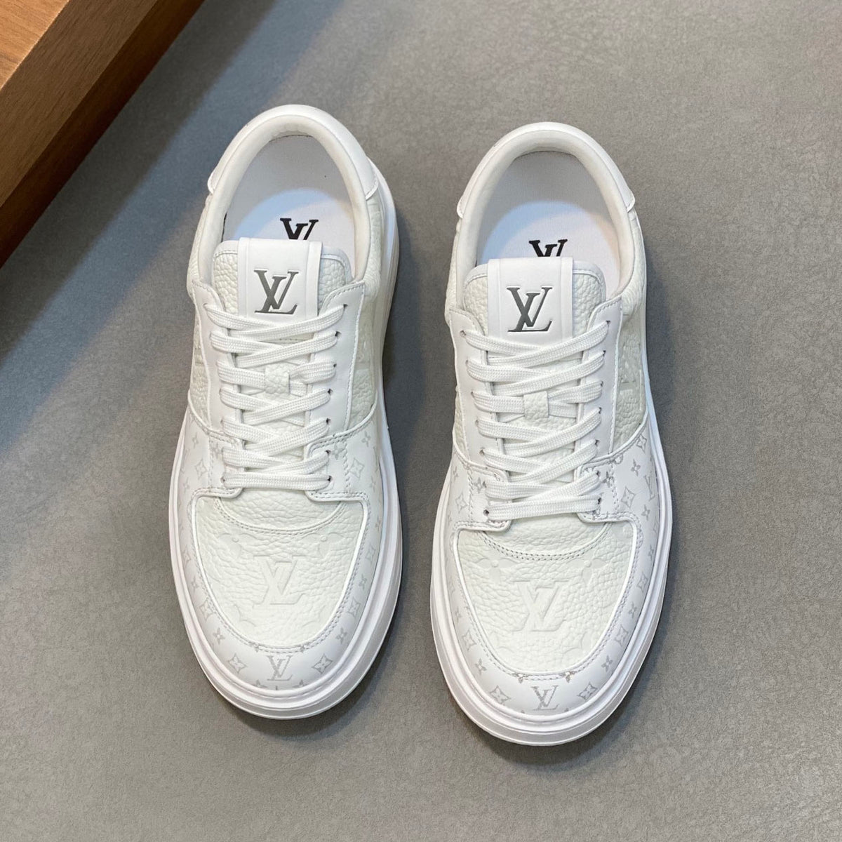 VV Sneaker 1825052109