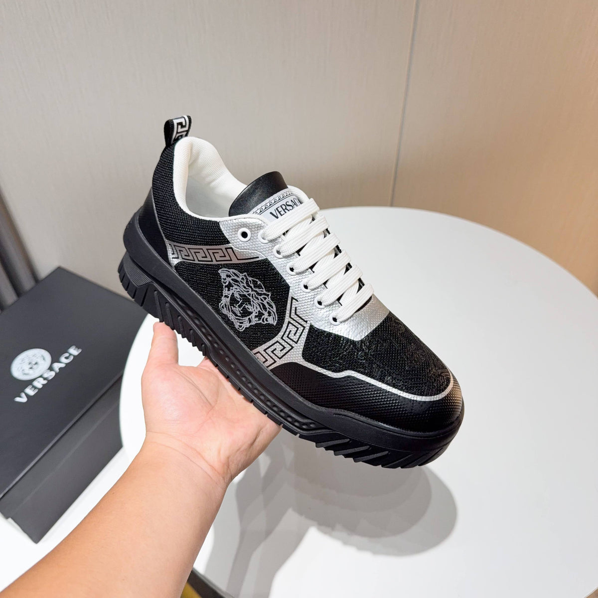 VS Sneakers 1826030902