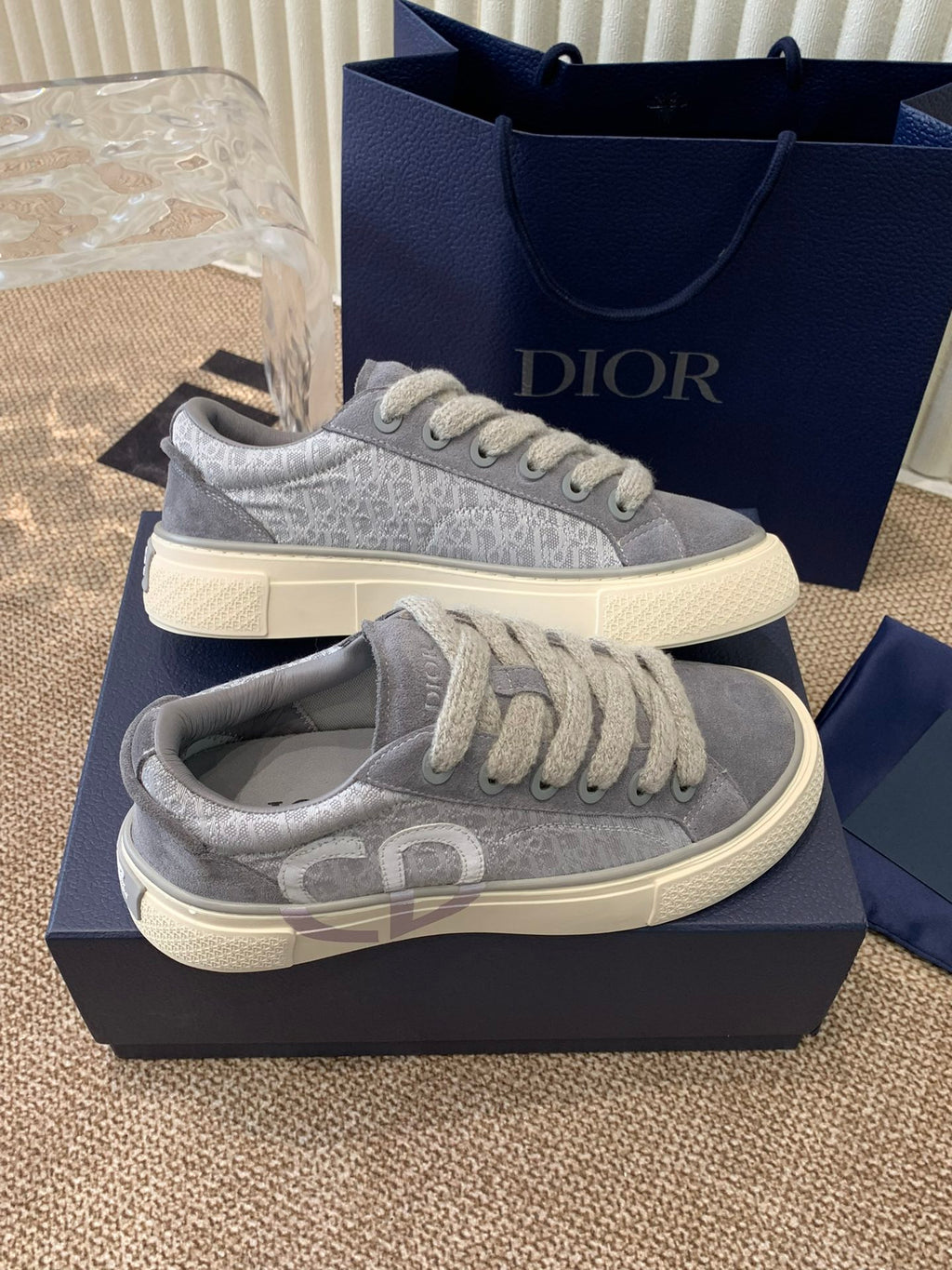 CD Diamond canvas shoes 1825120104