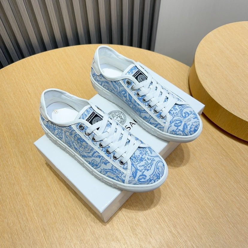 VS Barocco Greca Trainers 1825061913