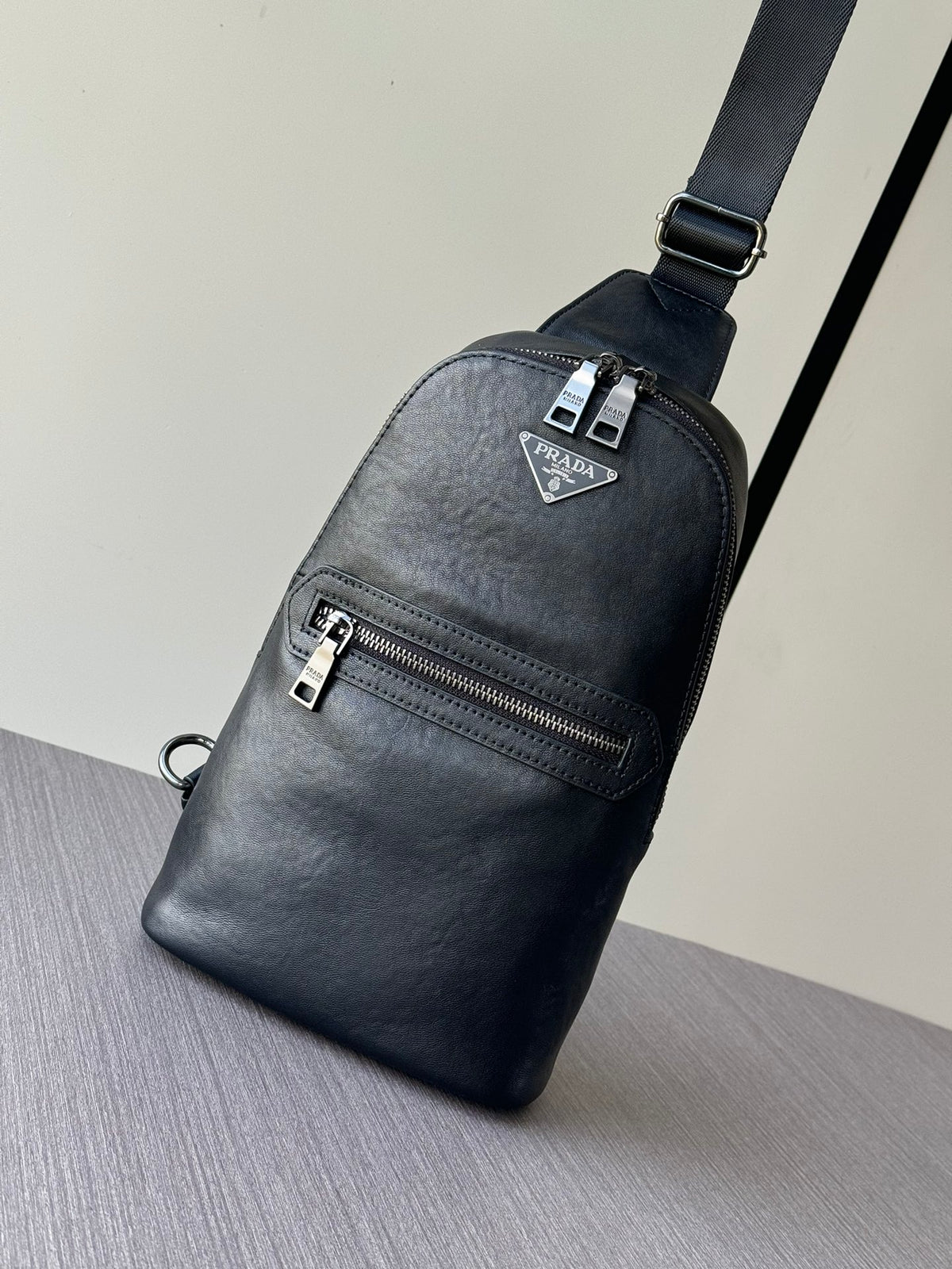 PD Full leather chest bag/crossbody bag 1825111304