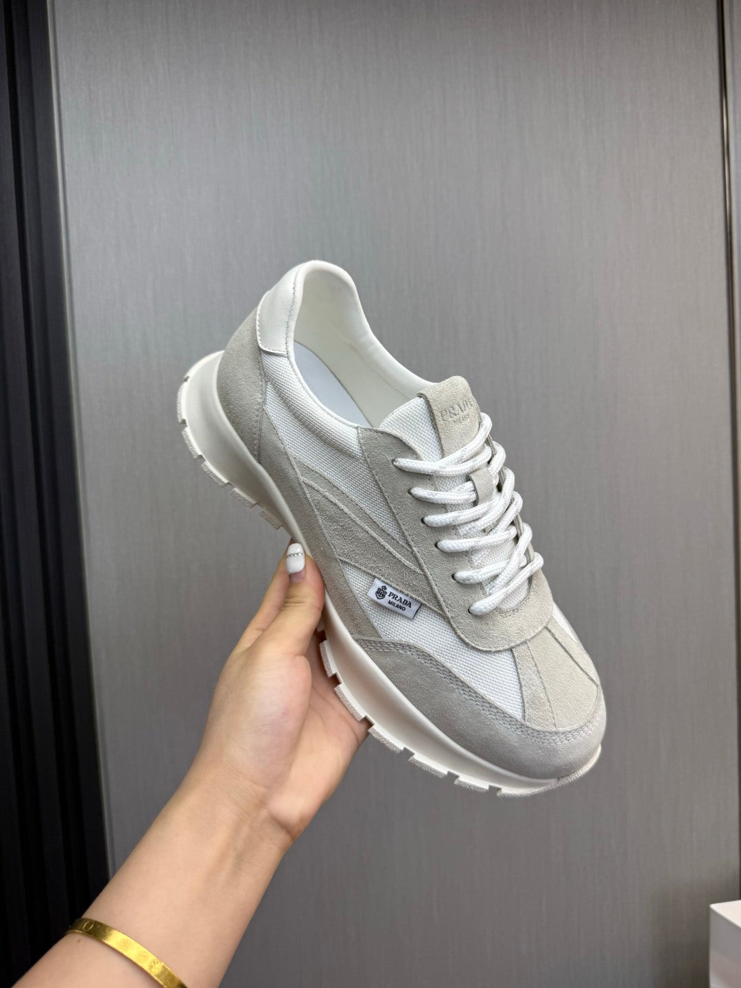 PR sneakers 1826051901