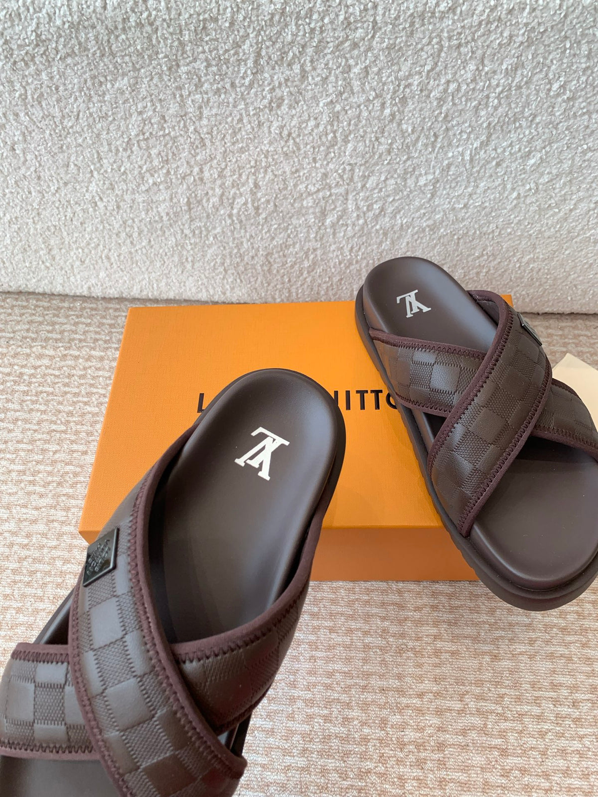 VV Beach slippers 1825052202