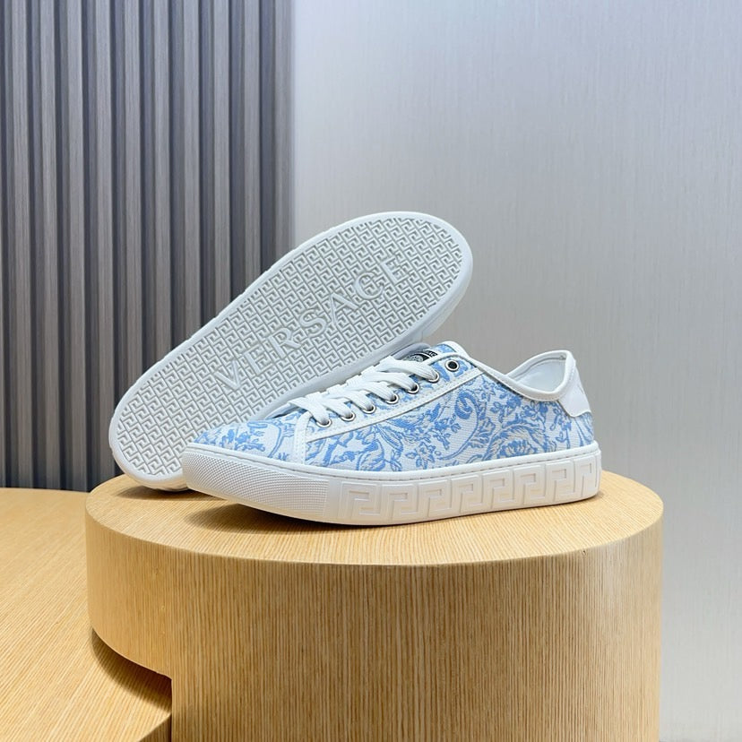 VS Barocco Greca Trainers 1825061913