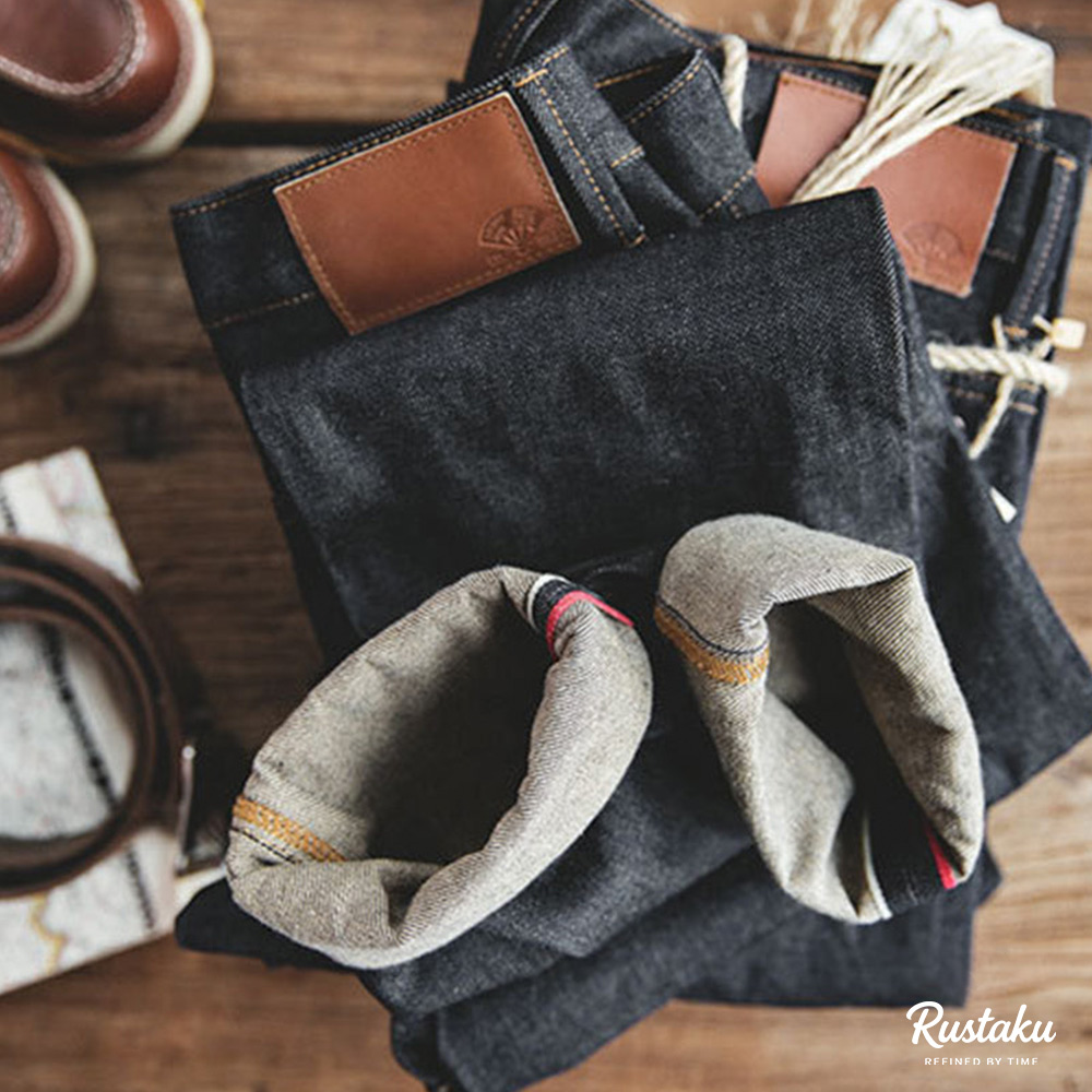 赤耳セルビッチ　13.8オンステーパードデニムパンツ